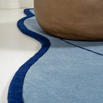 Mosaic Coastal Geometric Border Handwoven Wool Area Rug